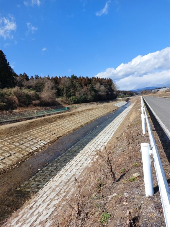 護岸工事田川