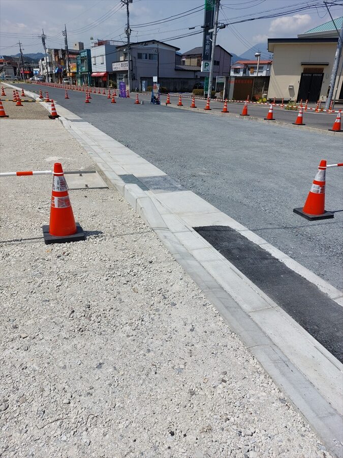 道路改良工事　平町東町線その１施工写真